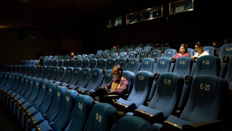 Canacine urge a autoridades reabrir salas cinematográficas