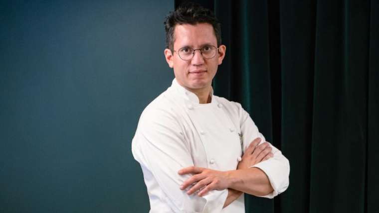 Desde París renace la cocina con estrella Michelin del mexicano Indra Carrillo