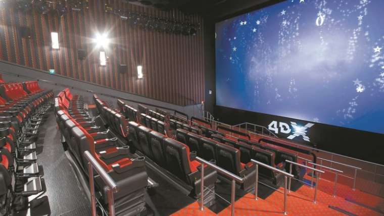 Verano enfrentará al Mundial con películas